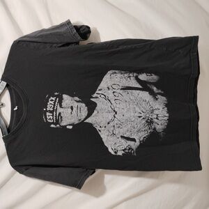 FIRM PRICE! RARE! Machine Gun Kelly Vintage Shirt Sz.M Gently Worn (BX13)